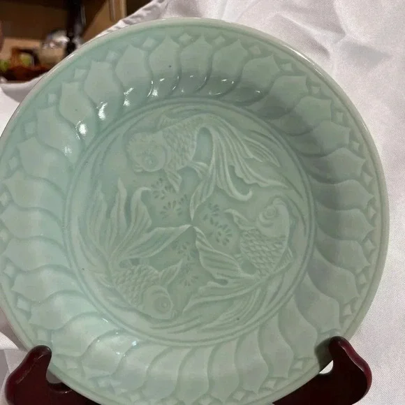 Vintage Celadon Seafoam Ceramic Koi Salad Plates - Picture 4 of 5